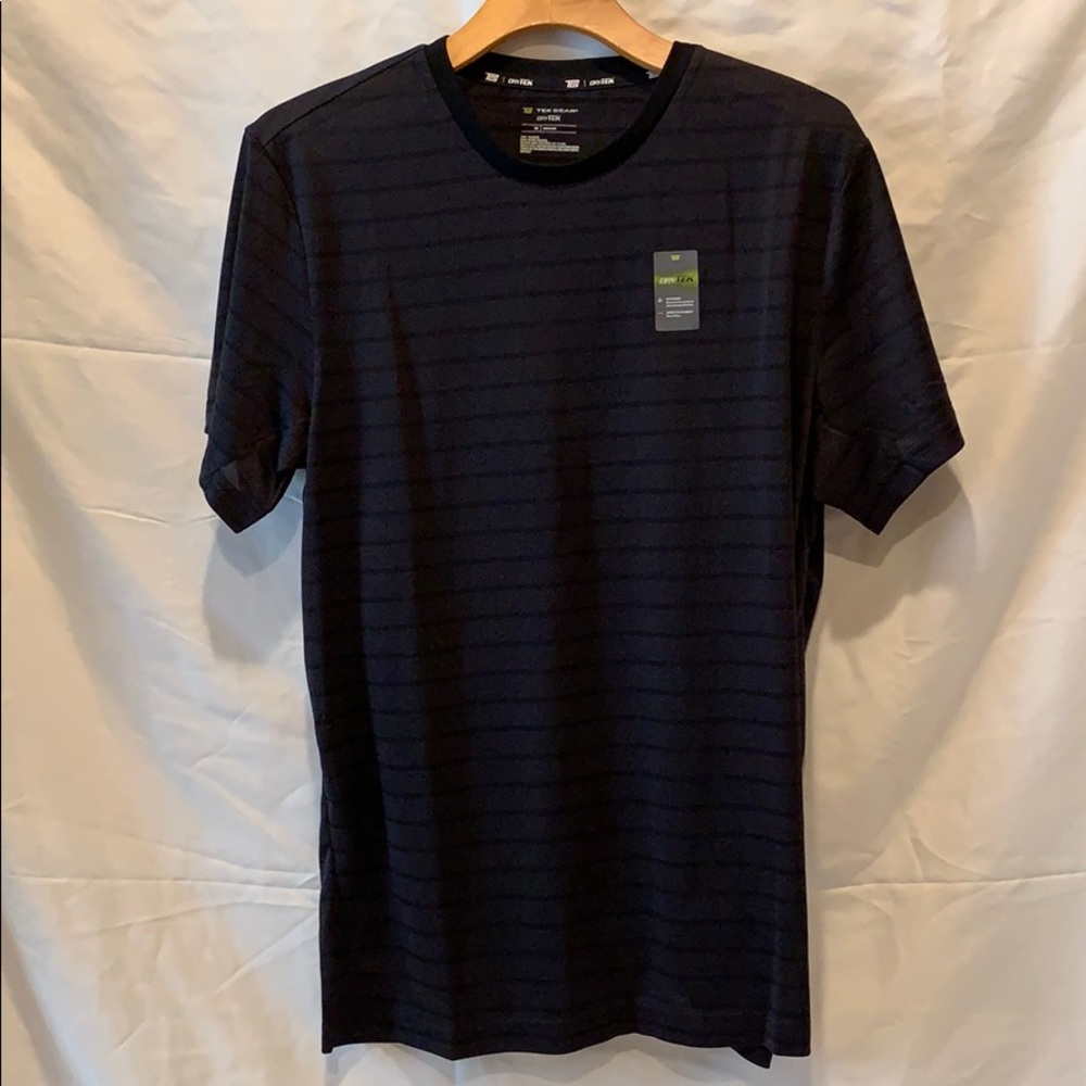 Tek Gear Men’s Athletic Shirt